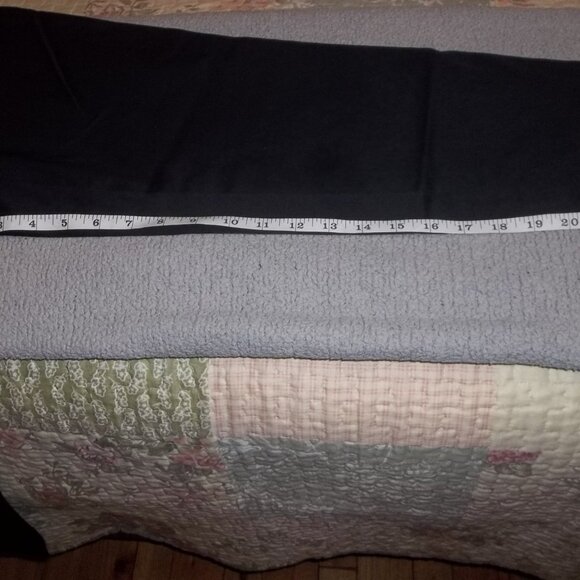 Liz Claiborne cropped pants - Picture 8 of 9